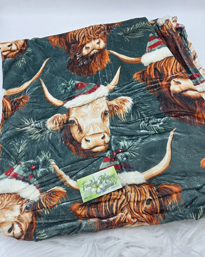 EXCLUSIVE BLANKETS CLOSING OCT 13TH