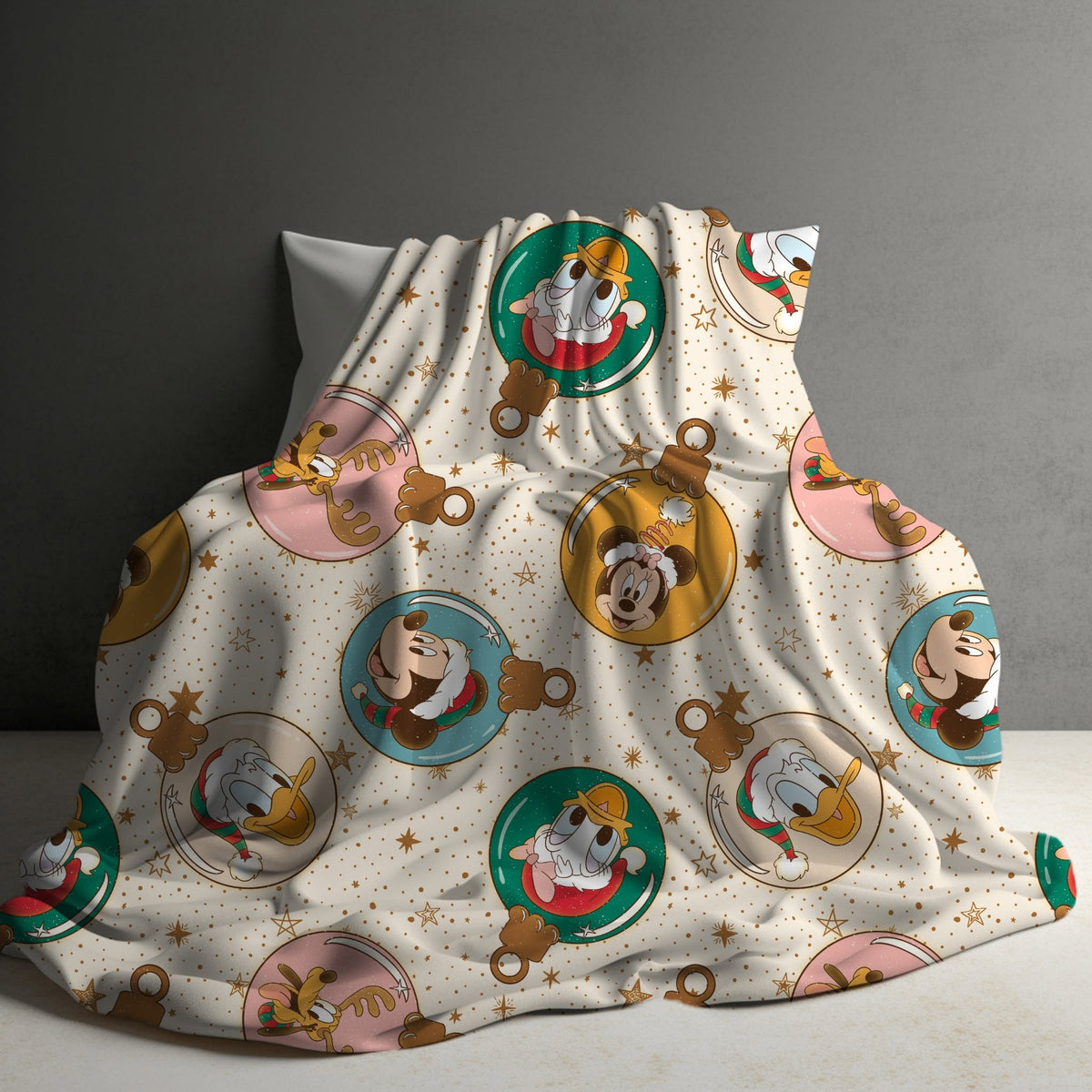 EXCLUSIVE BLANKETS CLOSING OCT 13TH