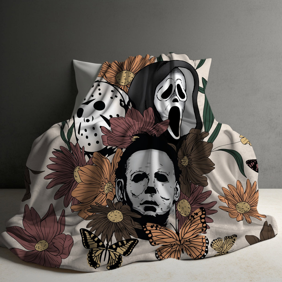 EXCLUSIVE BLANKETS CLOSING OCT 13TH